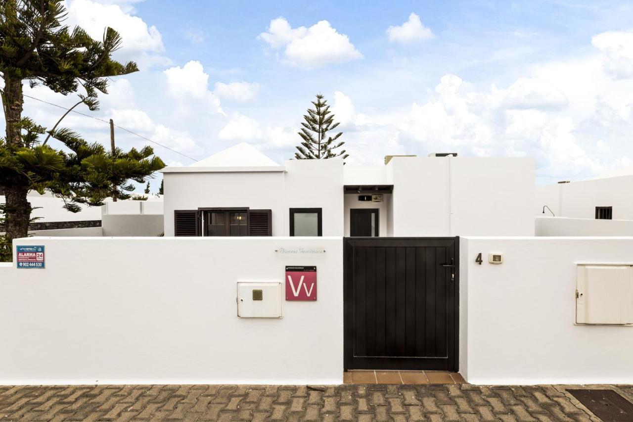 Villa 4 - Vipvipvillas Tías Extérieur photo