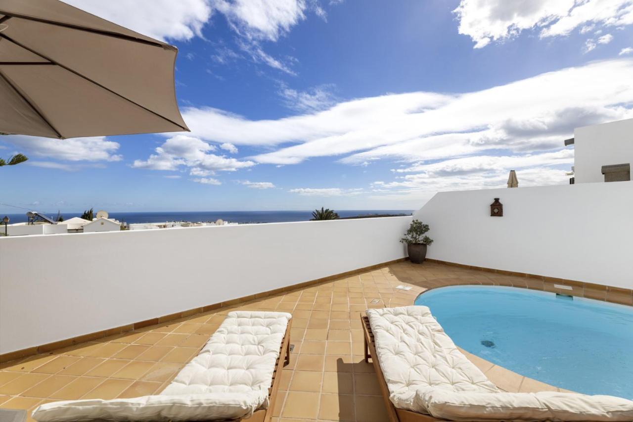 Villa 4 - Vipvipvillas Tías Extérieur photo
